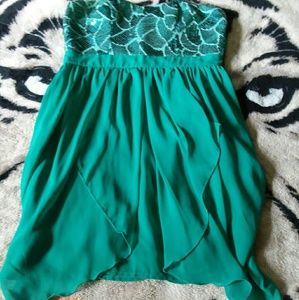 Speechless Short Formal Prom Dress with Sequins